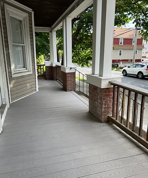 183 Oakland Ave — Photo 9