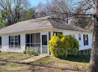 1207-B Auten Rd, Charlotte, NC 28216