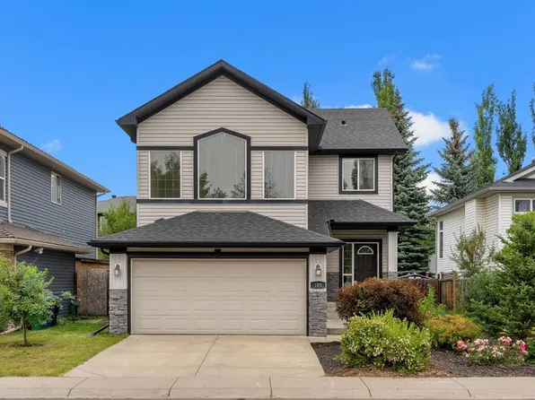 100 S Fairways Dr NW, Airdrie, AB T4B 2R7