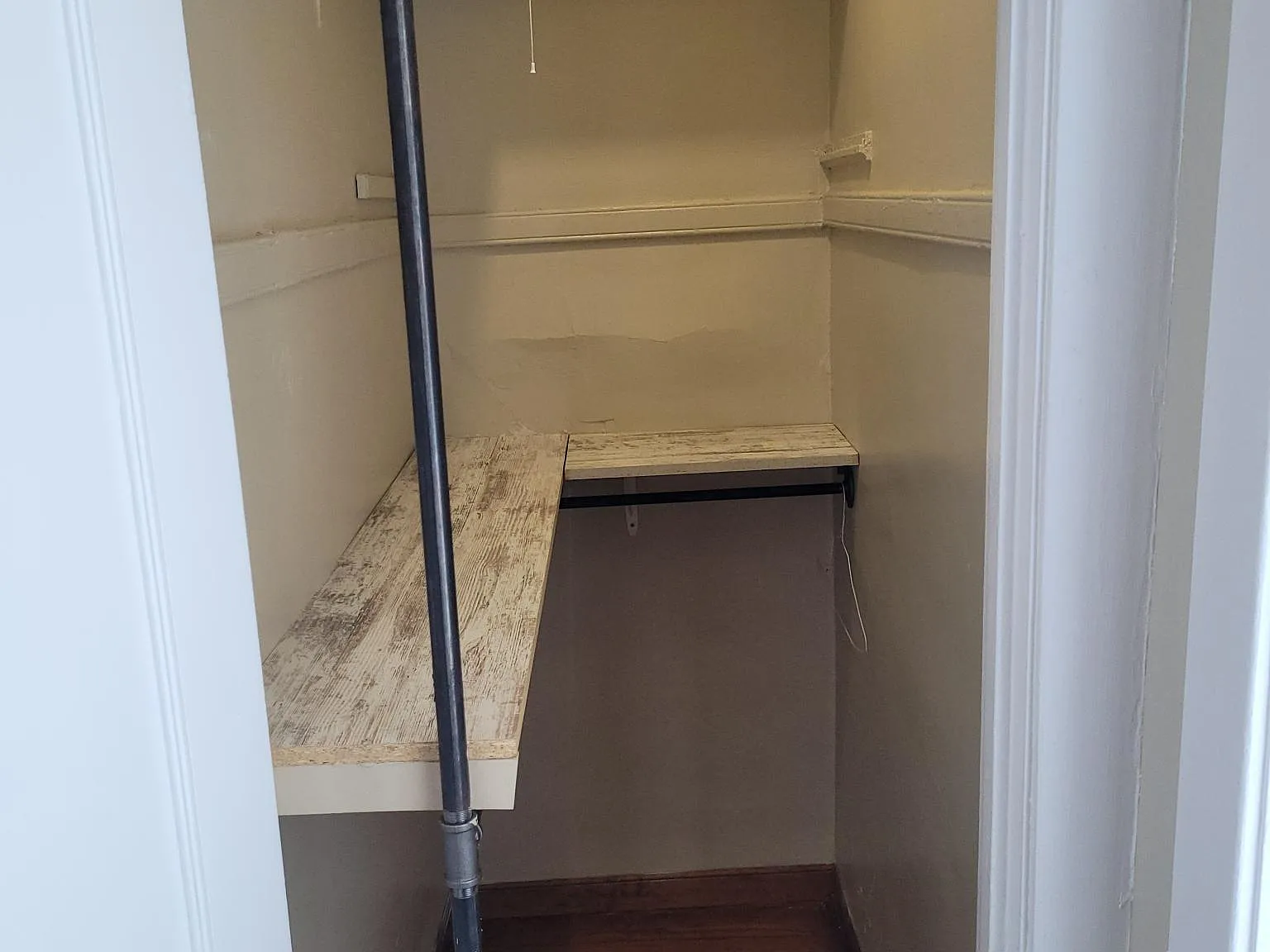 2 bed, $1,475 — Photo 2