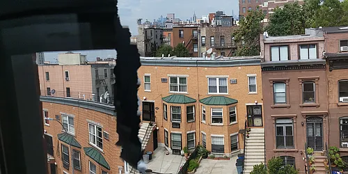 Rented by BR Edwards Associates Inc