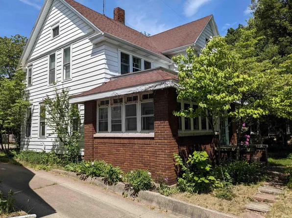 902 W Lexington Ave, Elkhart, IN 46514