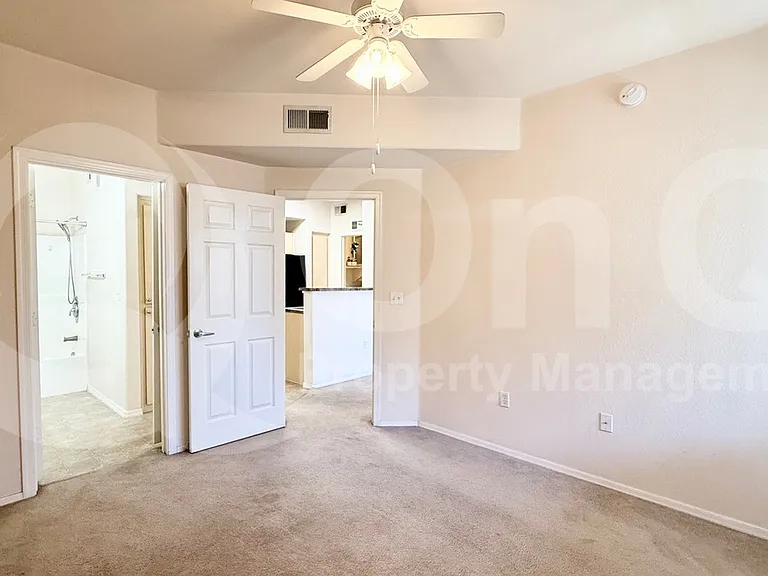 18416 N Cave Creek Rd #2023 — Photo 4