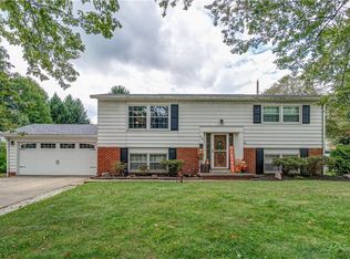 998 Oak Hill Rd, Wooster, OH 44691