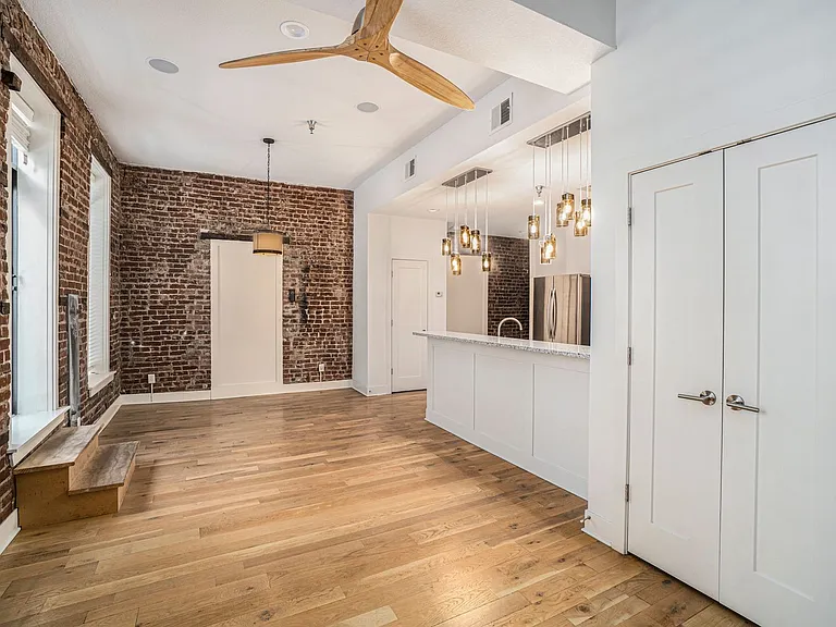 435 Westport Rd #302 — Photo 54