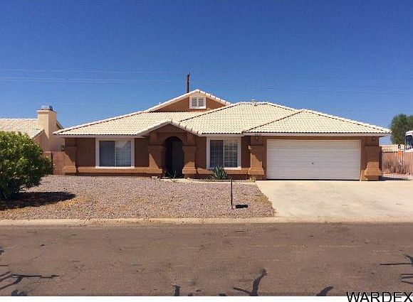 1st image of 4025 S Dixon Dr