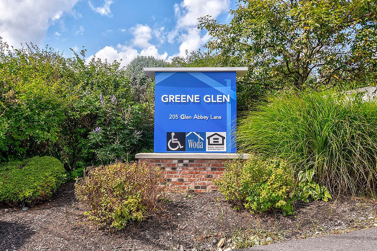 Greene Glen — Photo 1