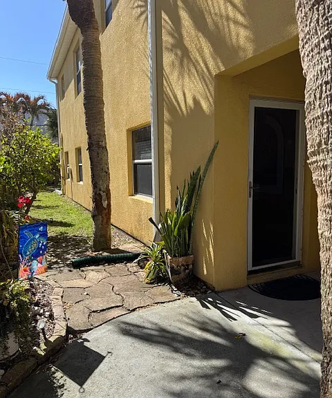225 Lincoln Ave — Photo 34