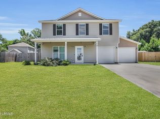 19 Wintergreen Dr, Beaufort, SC 29906