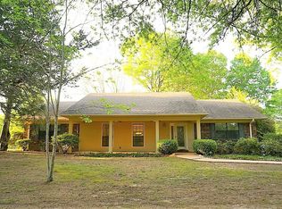 5244 Chesterville Rd, Tupelo, MS 38801
