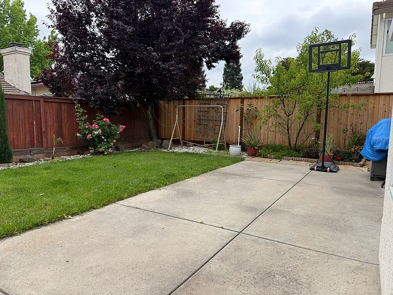 5233 Windham Way — Photo 7