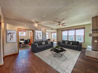 17109 Drexel St, Omaha, NE 68135