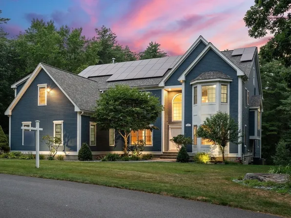 220 Newtown Rd, Acton, MA 01720