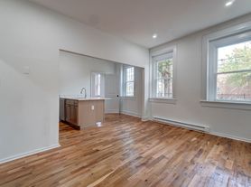 522 Elm St