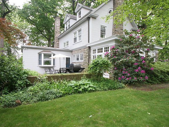 3rd image of 1501 Brandywine Blvd