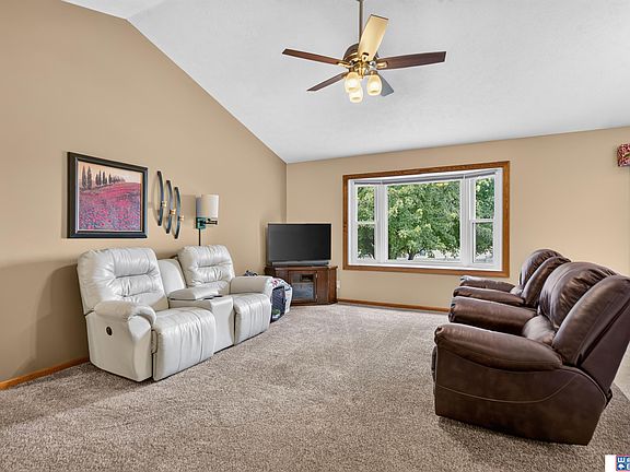 2nd image of 6316 Cascade Dr