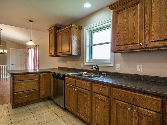5th image of 10270 Cypress Dr