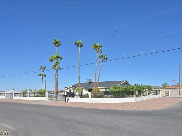 523 Emden St, Henderson, NV 89015