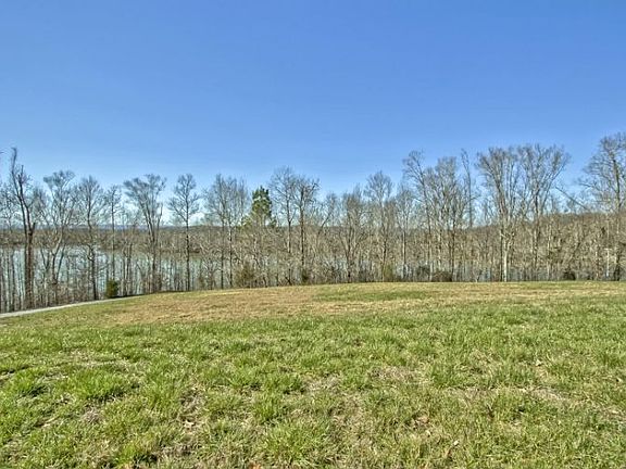 2nd image of 27 Mill Dr
