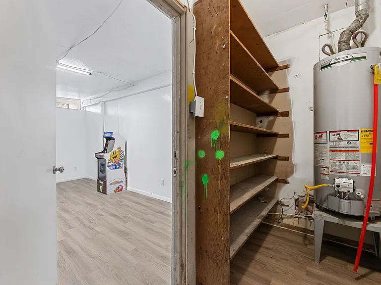 4203 Philmont Ave — Photo 9