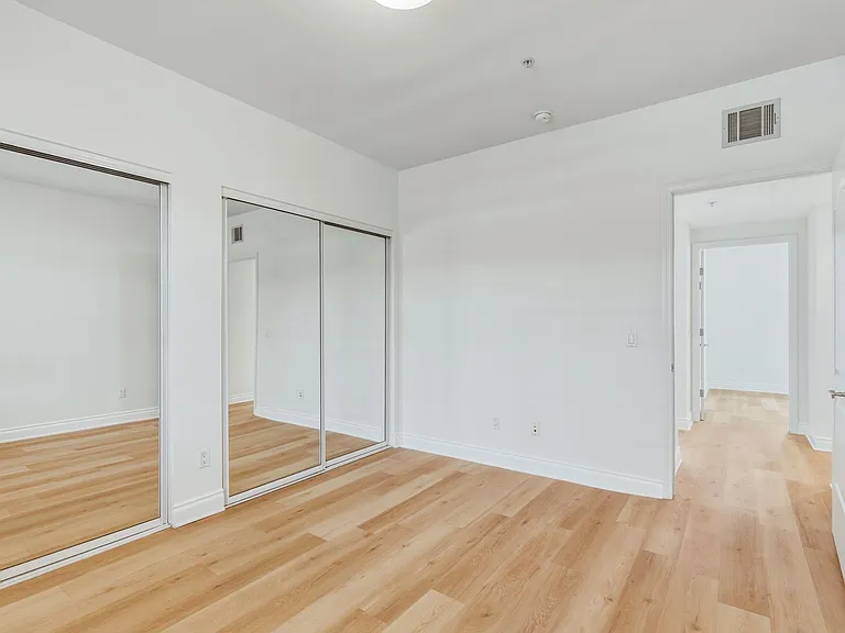 1444 S Point View St #204 — Photo 14