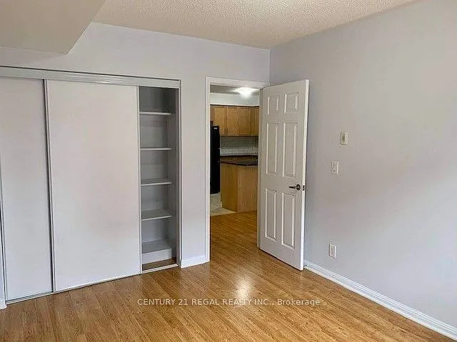 60 Mendelssohn St #112 — Photo 10