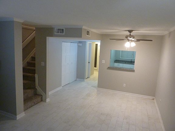 4th image of 6216 Overlook Rd