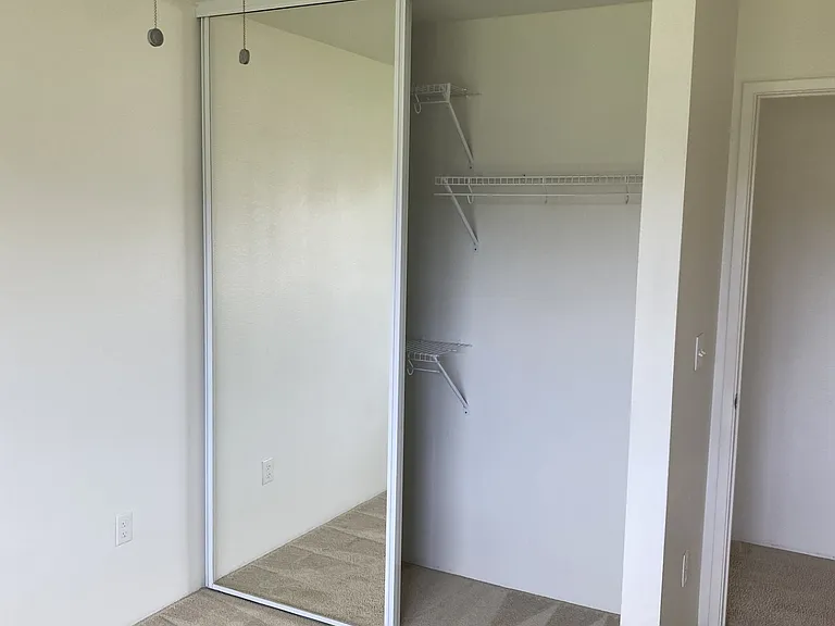 50 Kihalani St #1408 — Photo 14