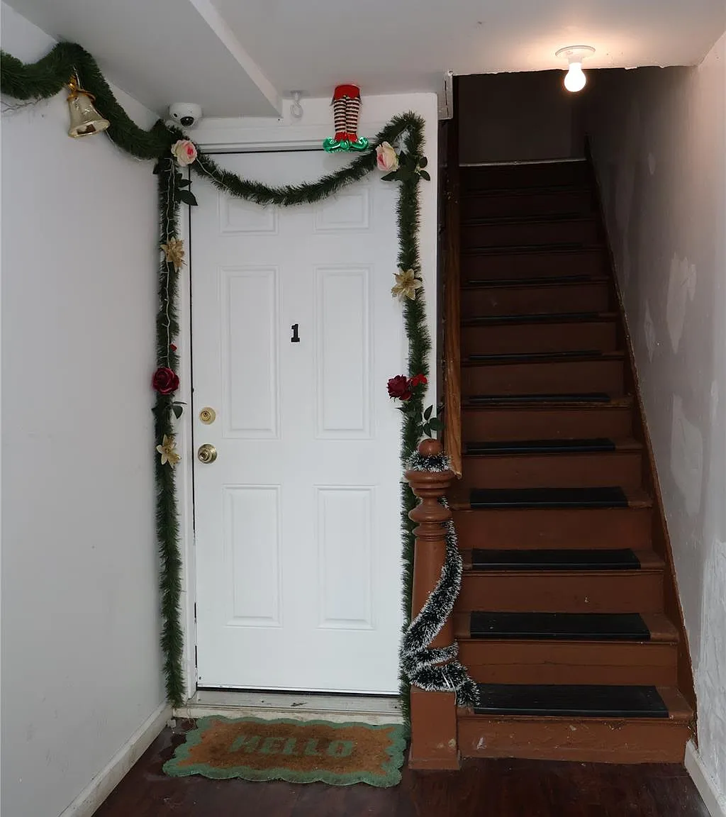 1 bed, 1.0 bath, $1,700 — Photo 2