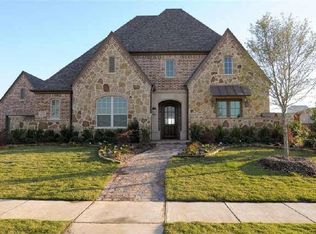 630 Lake Point Dr, Las Colinas, TX 75015