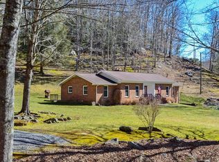 1609 Hilltop Dr, Princeton, WV 24739
