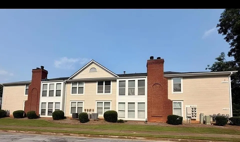 4262 Parkview Ct