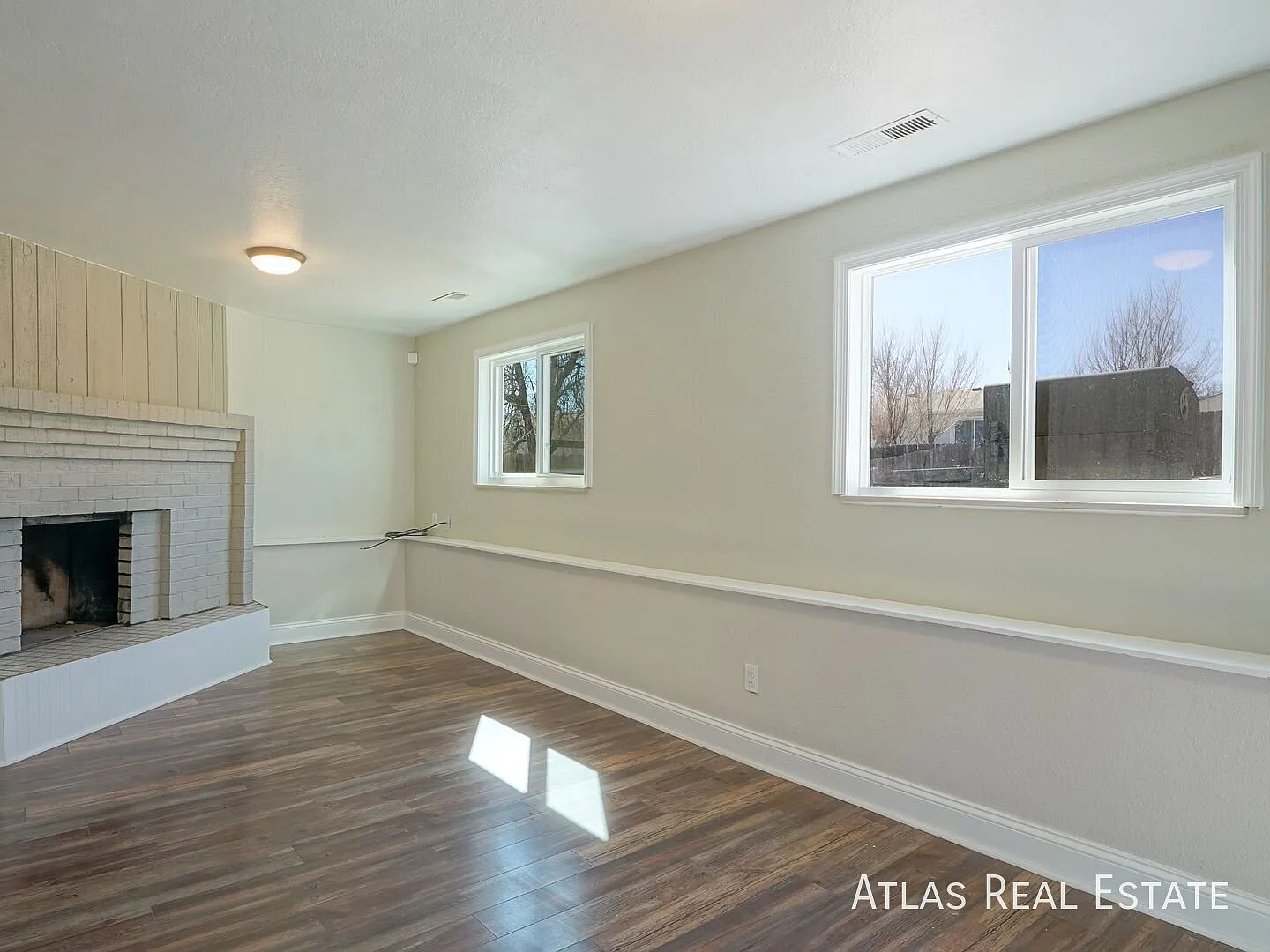Coming Soon! || Beautiful 4 Bedroom 2 Bath Home In Powers Corridor! — Photo 3