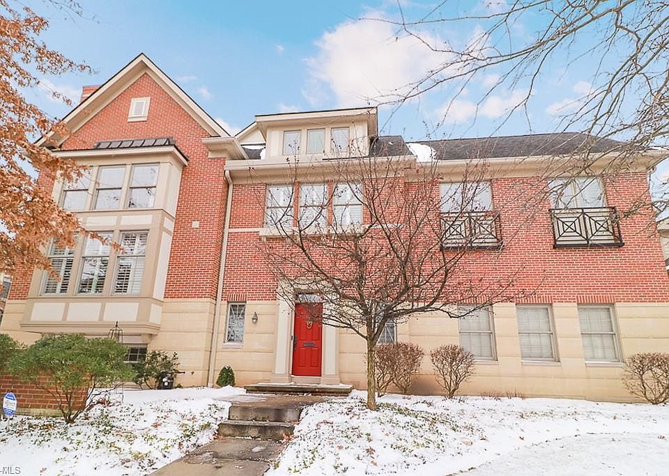 1st image of 19798 Chagrin Blvd