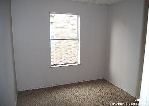 4th image of 1051 Gillette Blvd BUILDING 100