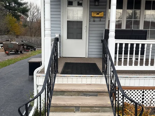 133 W Vaughn St, Kingston, PA