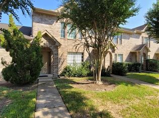 940 Birnham Woods Blvd, Pasadena, TX 77503