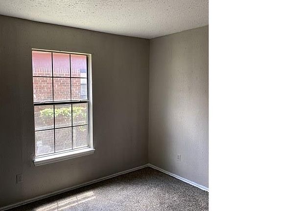 4th image of 5203 N Willow Ave