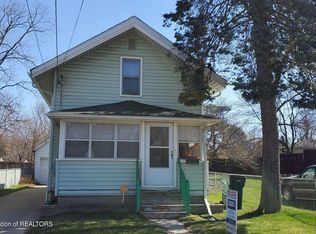 2008 New York Ave, Lansing, MI 48906