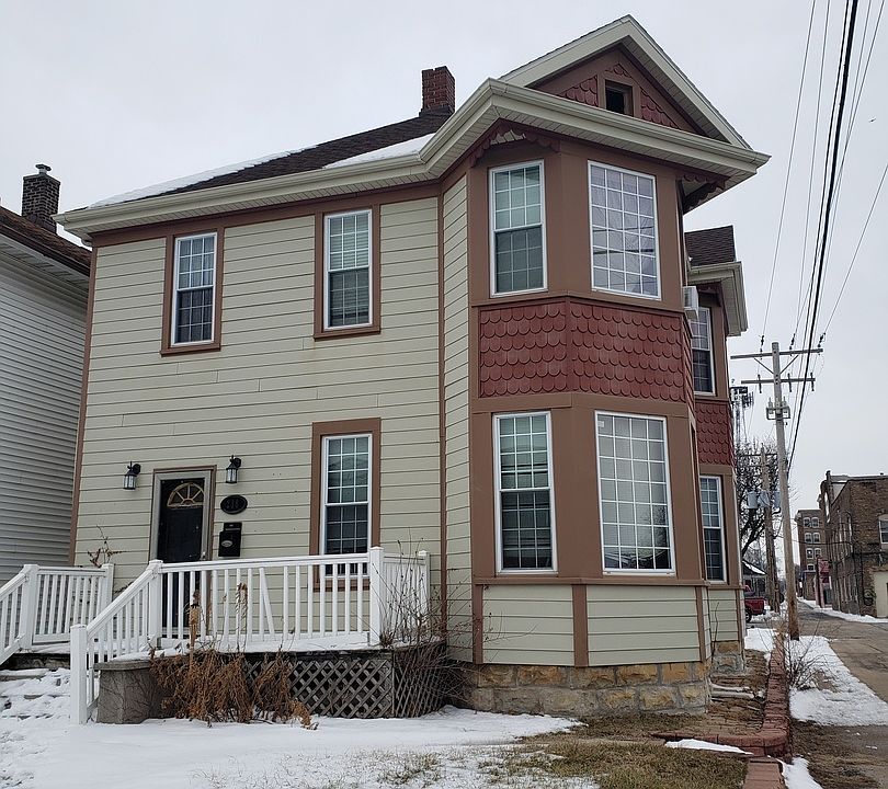 2nd image of 236 Wright St