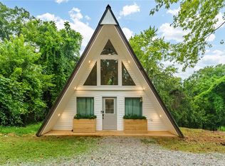 13970 Cloverdale Rd, Rogers, AR 72756