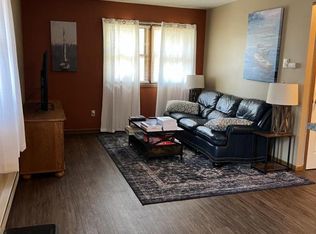 1114 Cherry St, Oshkosh, WI 54901