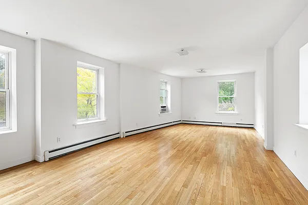 Rented by Compass | media 7