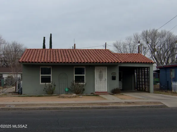 907 S 8th Ave, Safford, AZ 85546