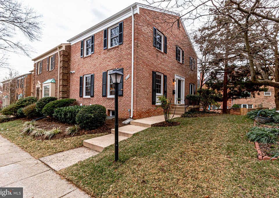 1st image of 9231 Bailey Ln
