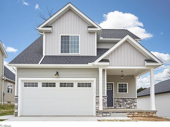 2nd image of 740 Thorn Way