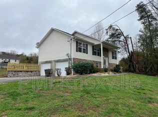 421 Olympic View Ct, Seymour, TN 37865