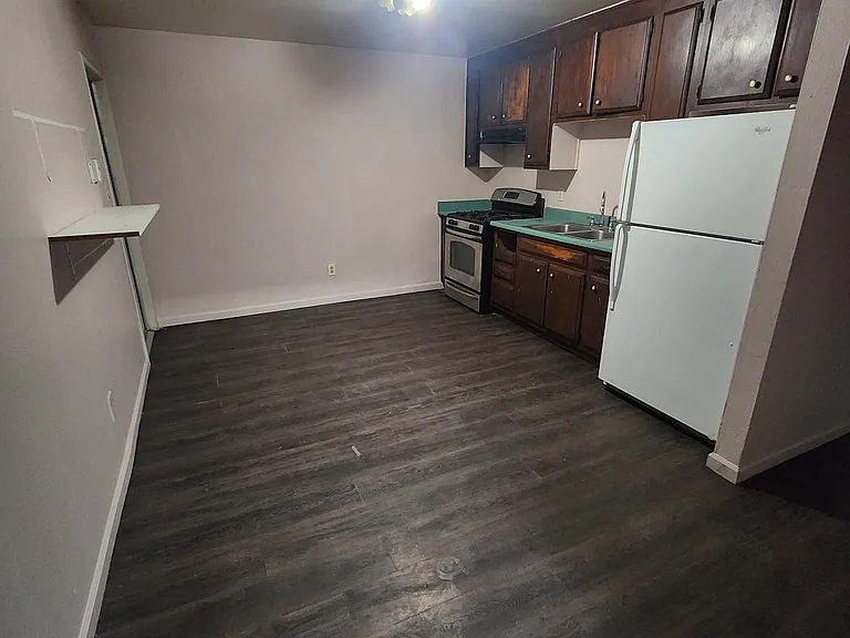 2826 Pixie Dr — Photo 3