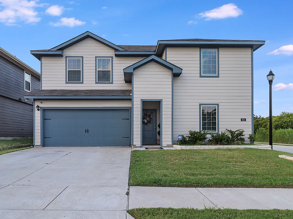 823 Coastline Way