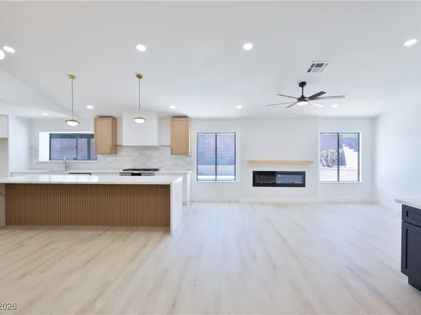 3156 Shadowridge Ave, Paradise, NV 89120